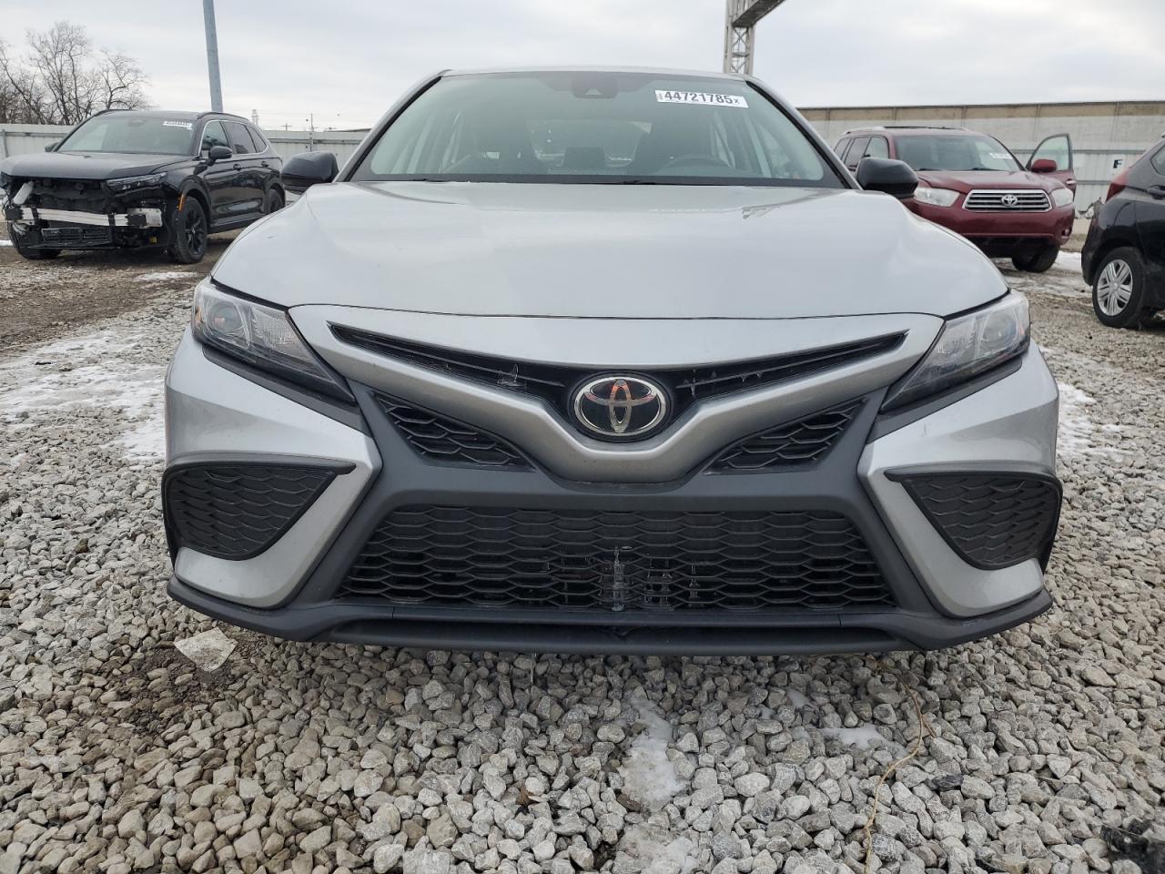2021 Toyota Camry - Image 5