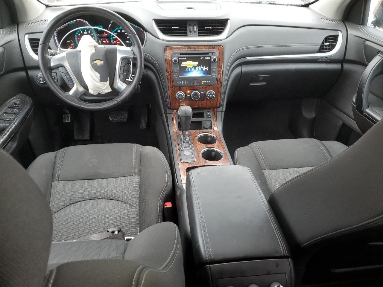 2014 Chevrolet Traverse - Image 8