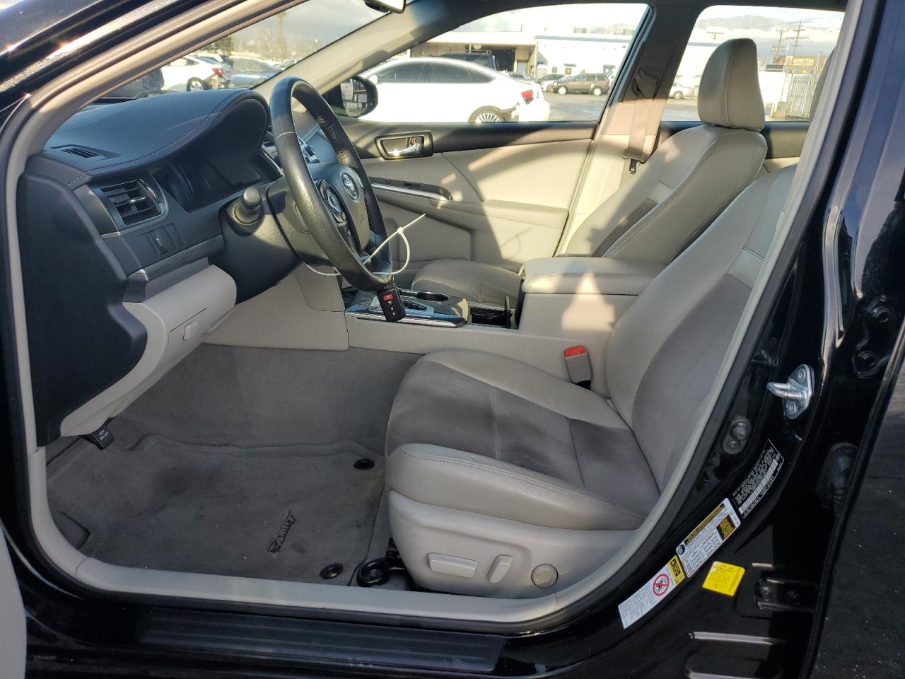 2012 Toyota Camry - Image 7