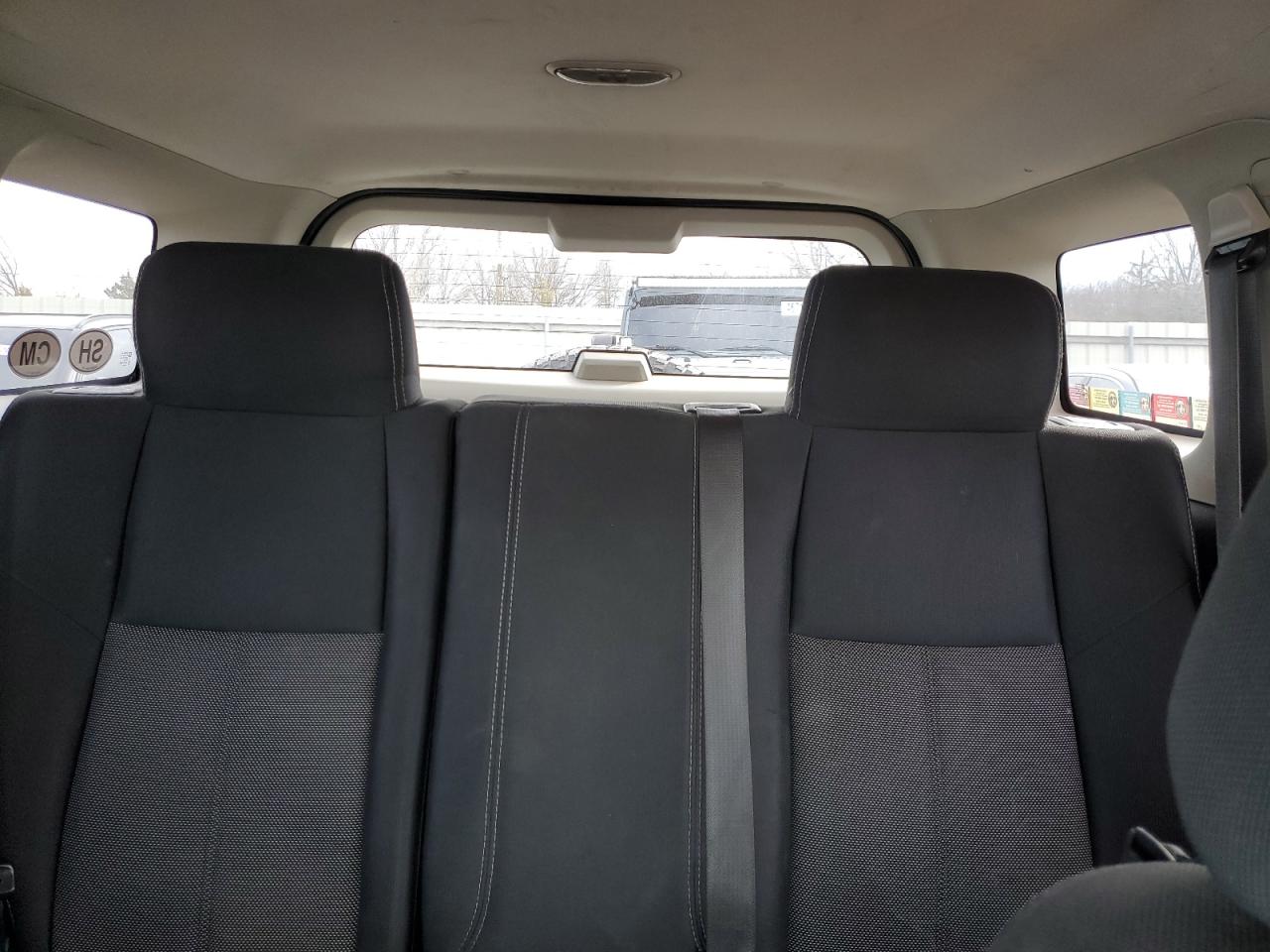 2007 Hummer H3 - Image 10