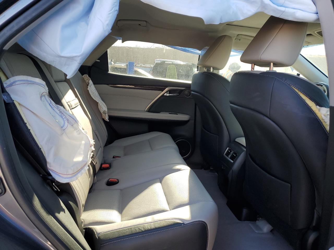 2019 Lexus RX - Image 11