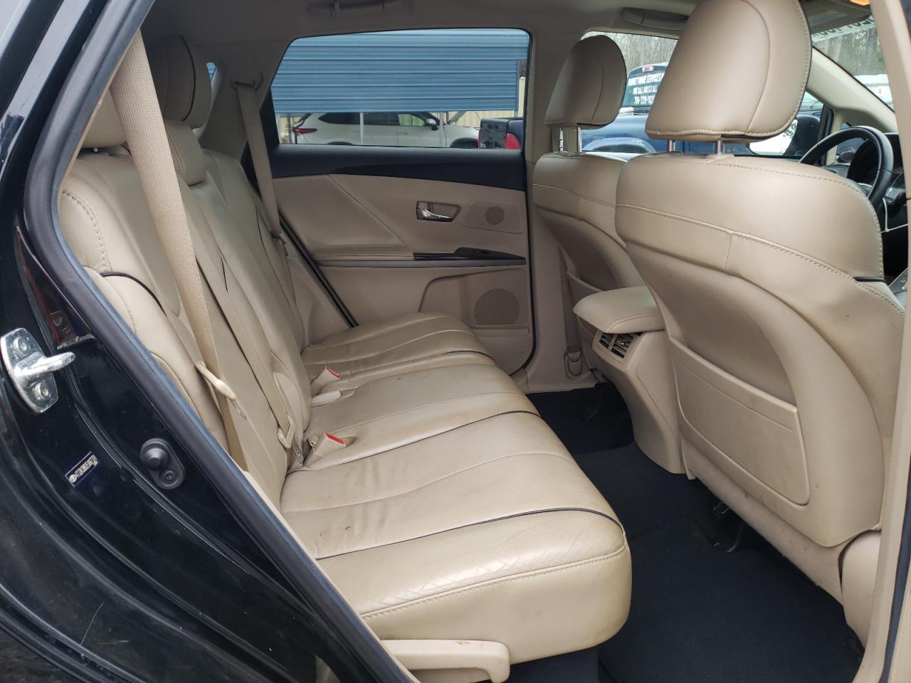 2014 Toyota Venza - Image 11