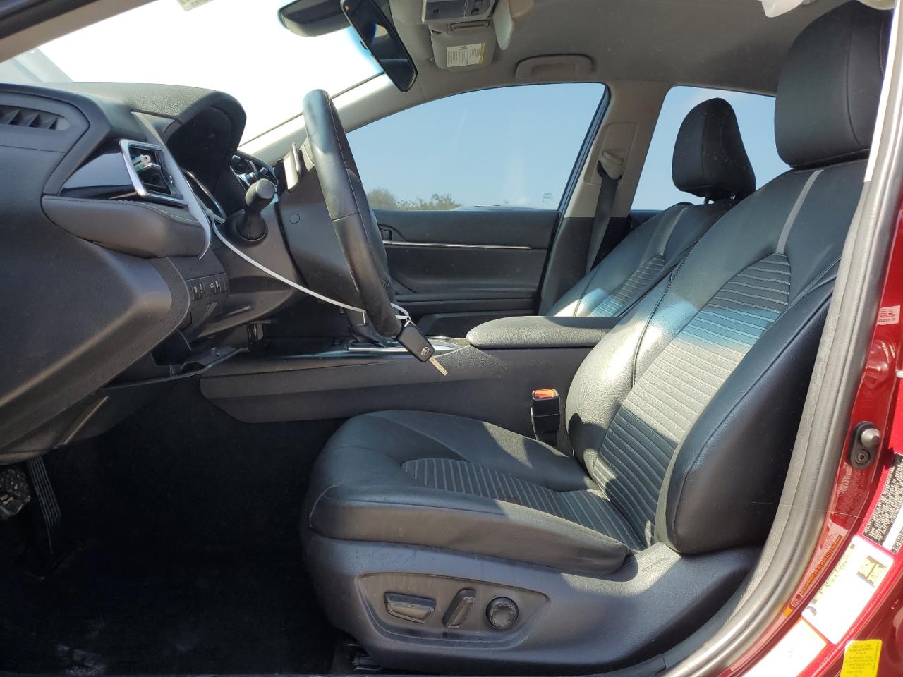 2018 Toyota Camry - Image 7