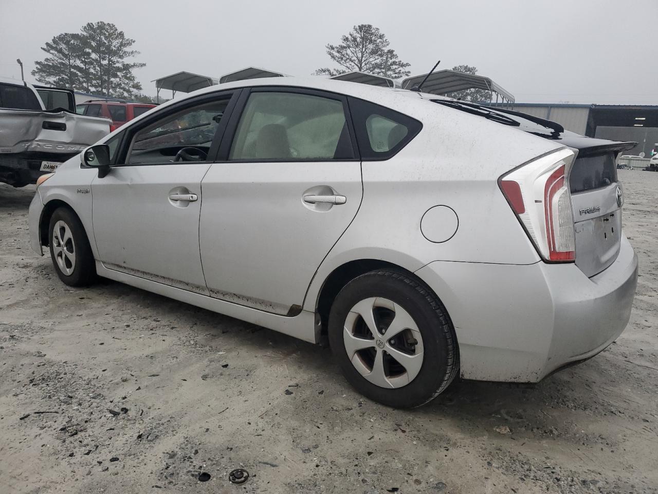 2012 Toyota Prius - Image 2