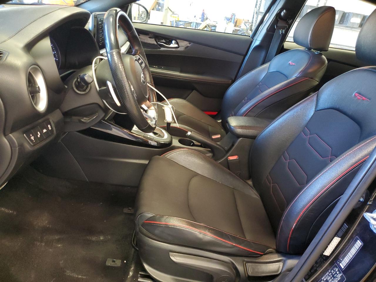 2021 Kia Forte - Image 7