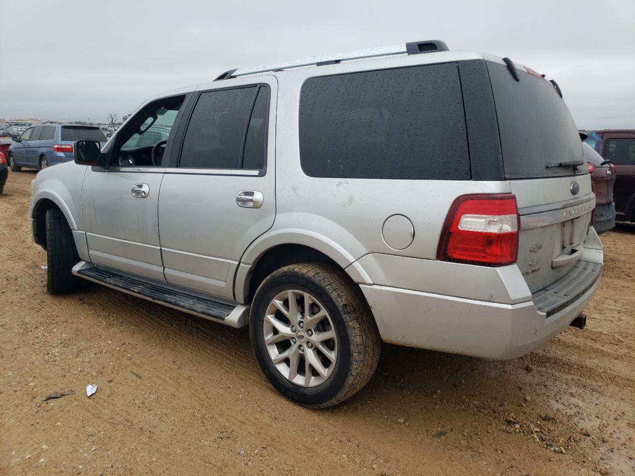 2016 Ford Expedition - Image 2
