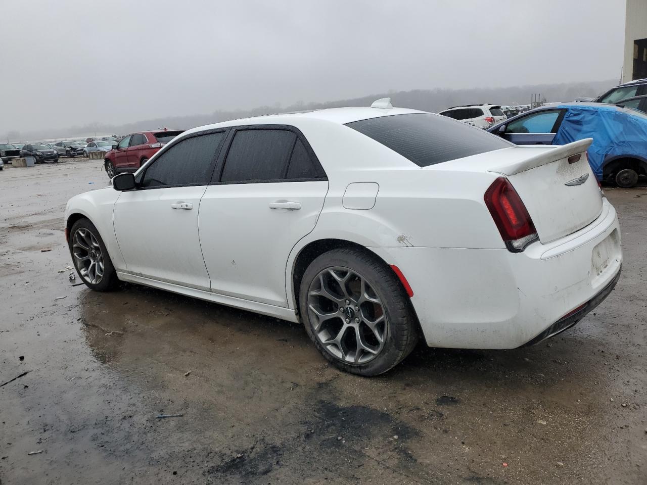 2018 Chrysler 300 - Image 2