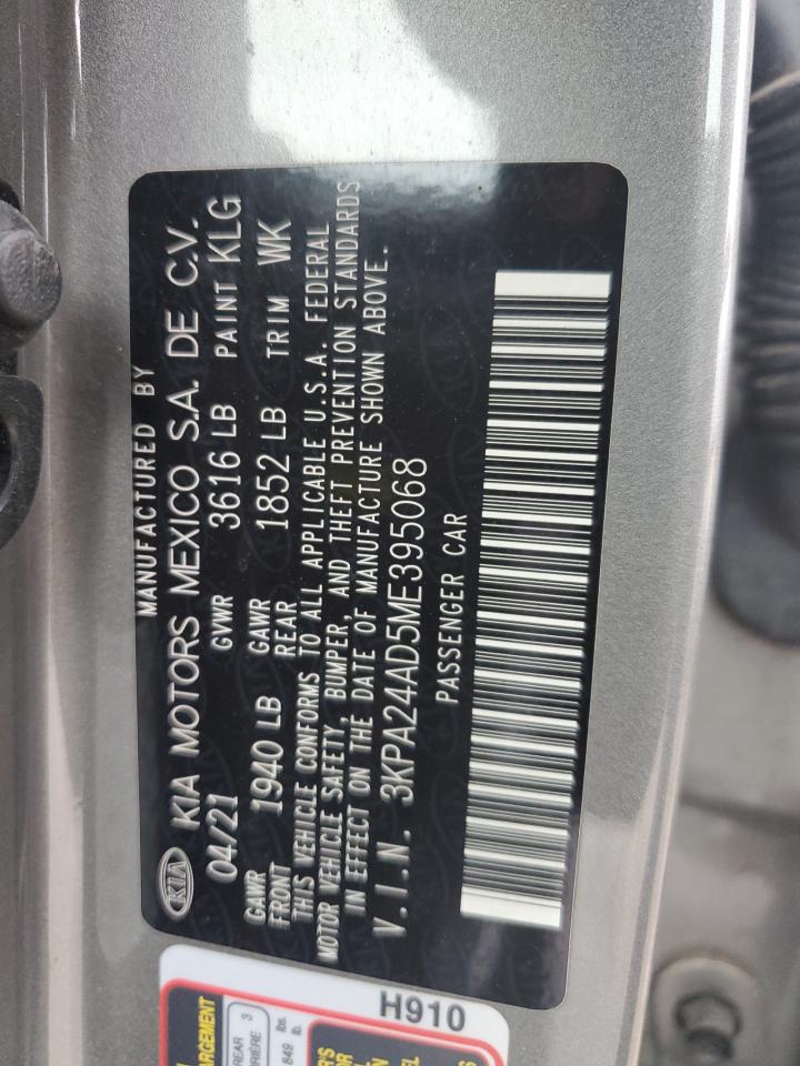 2021 Kia Rio - Image 13