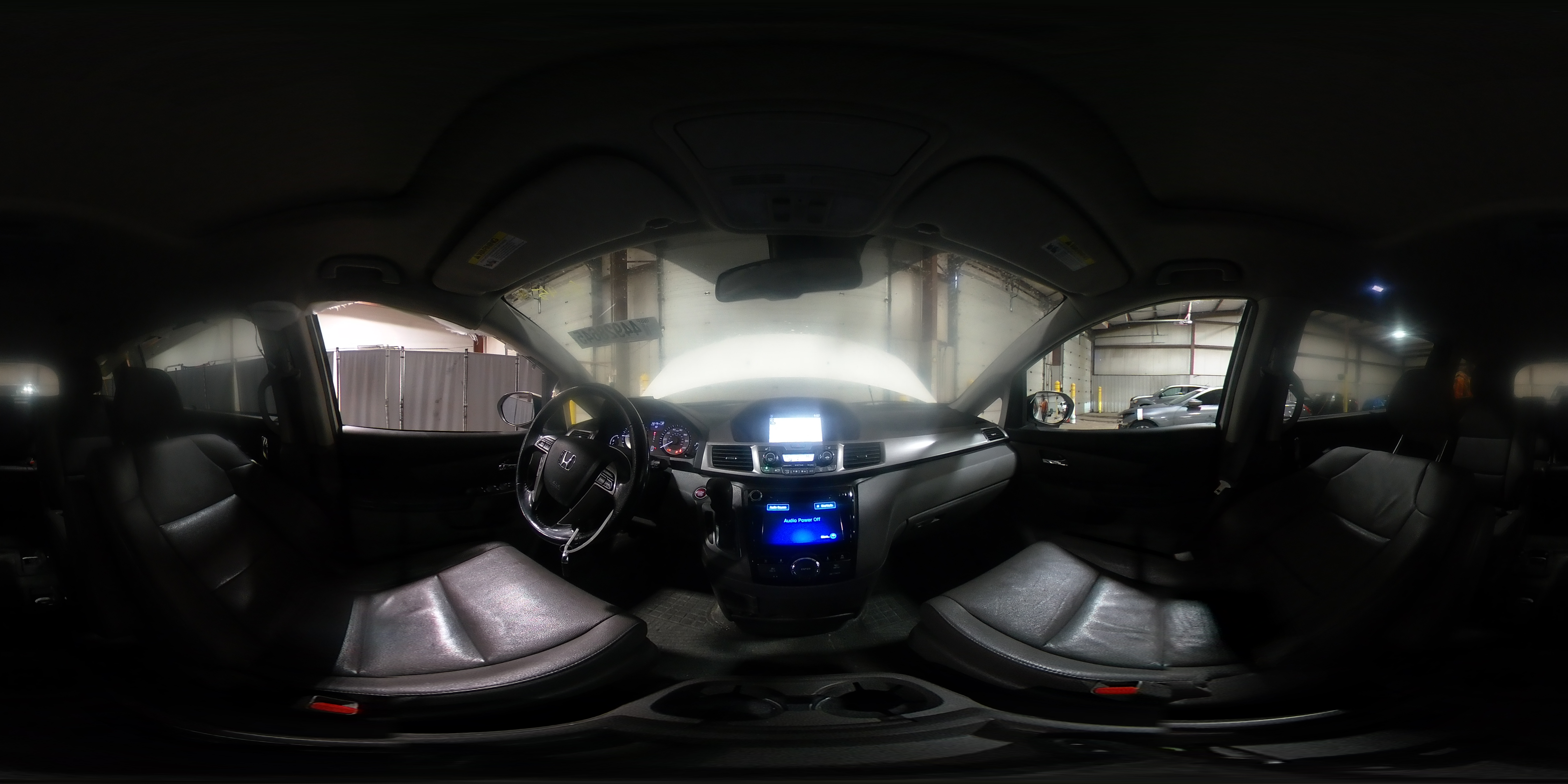 2016 Honda Odyssey - Image 15