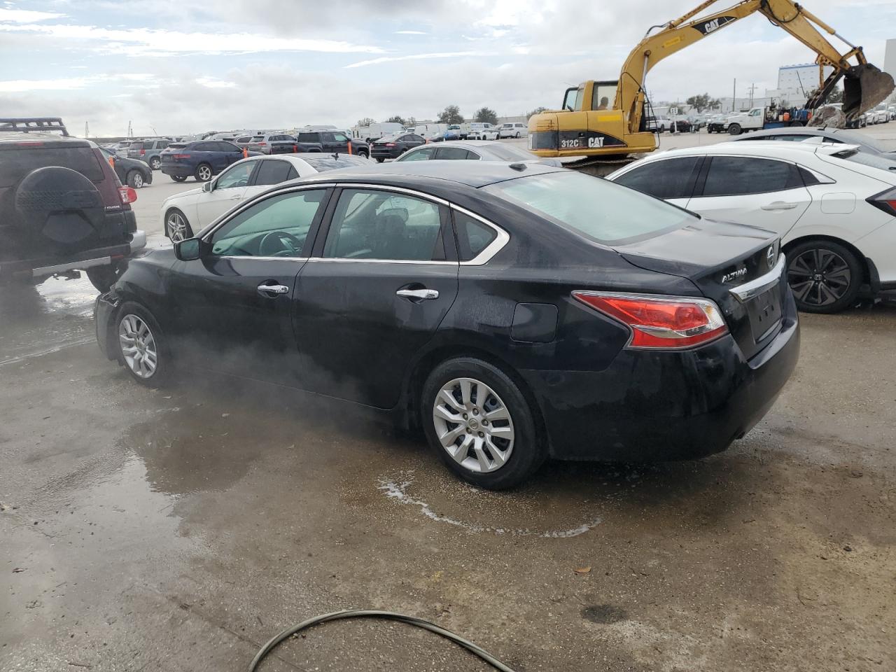 2015 Nissan Altima - Image 2