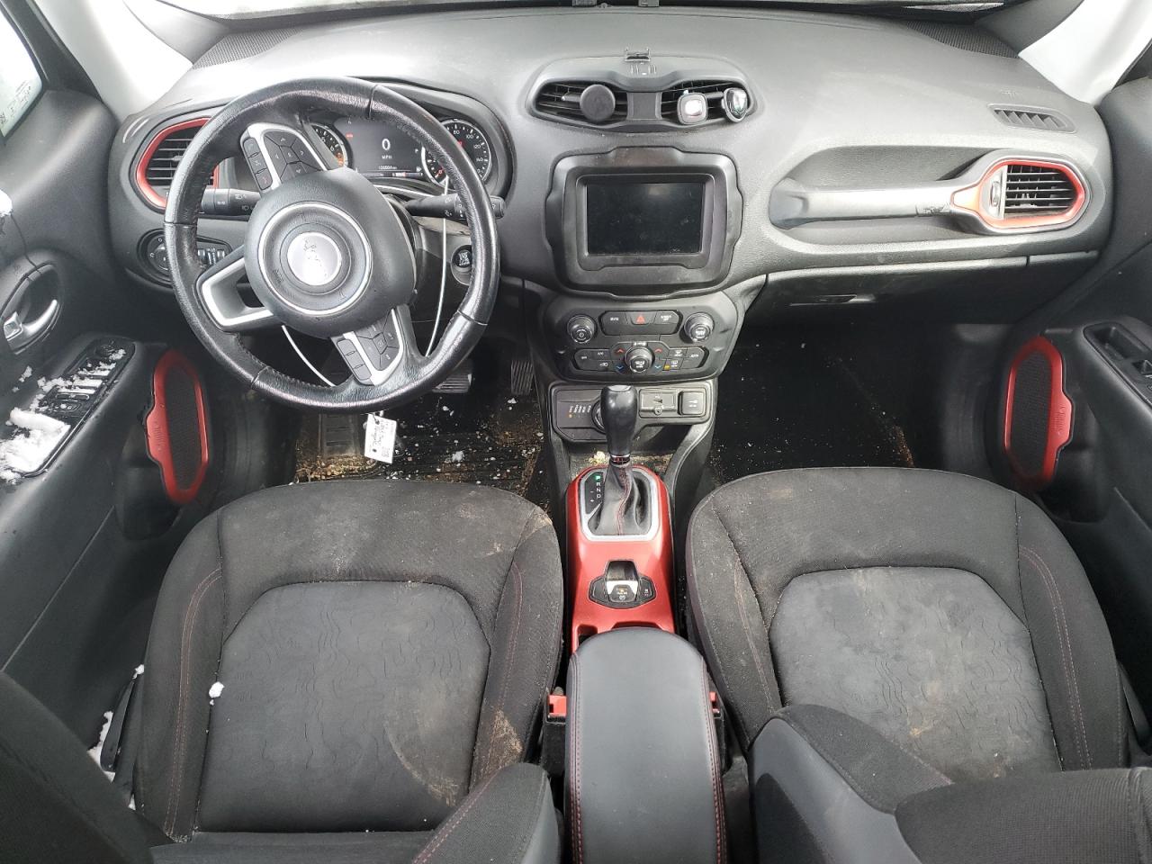 2018 Jeep Renegade - Image 8