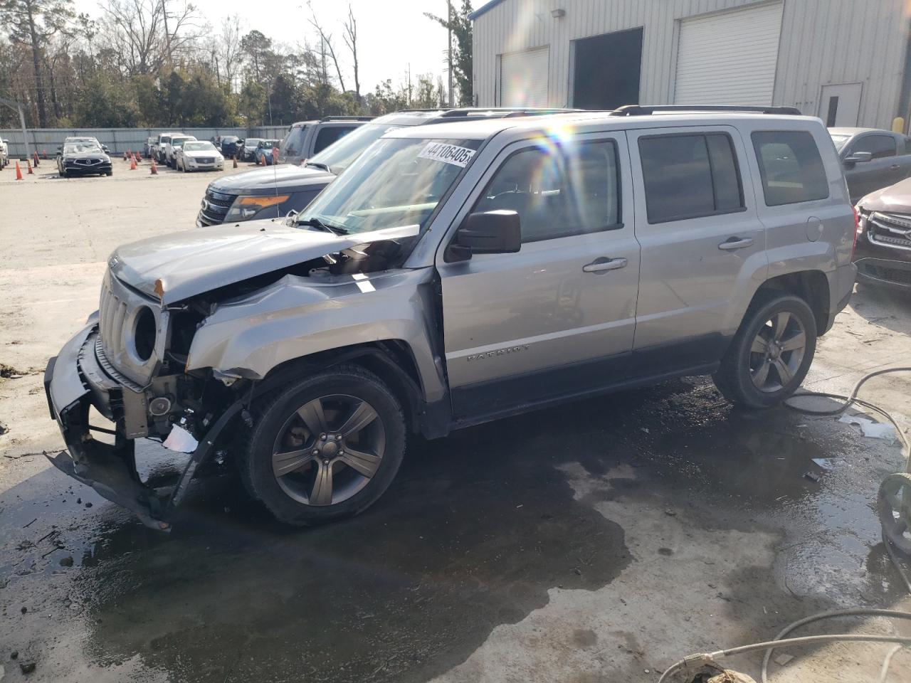 2015 Jeep Liberty (Patriot) - Image 1