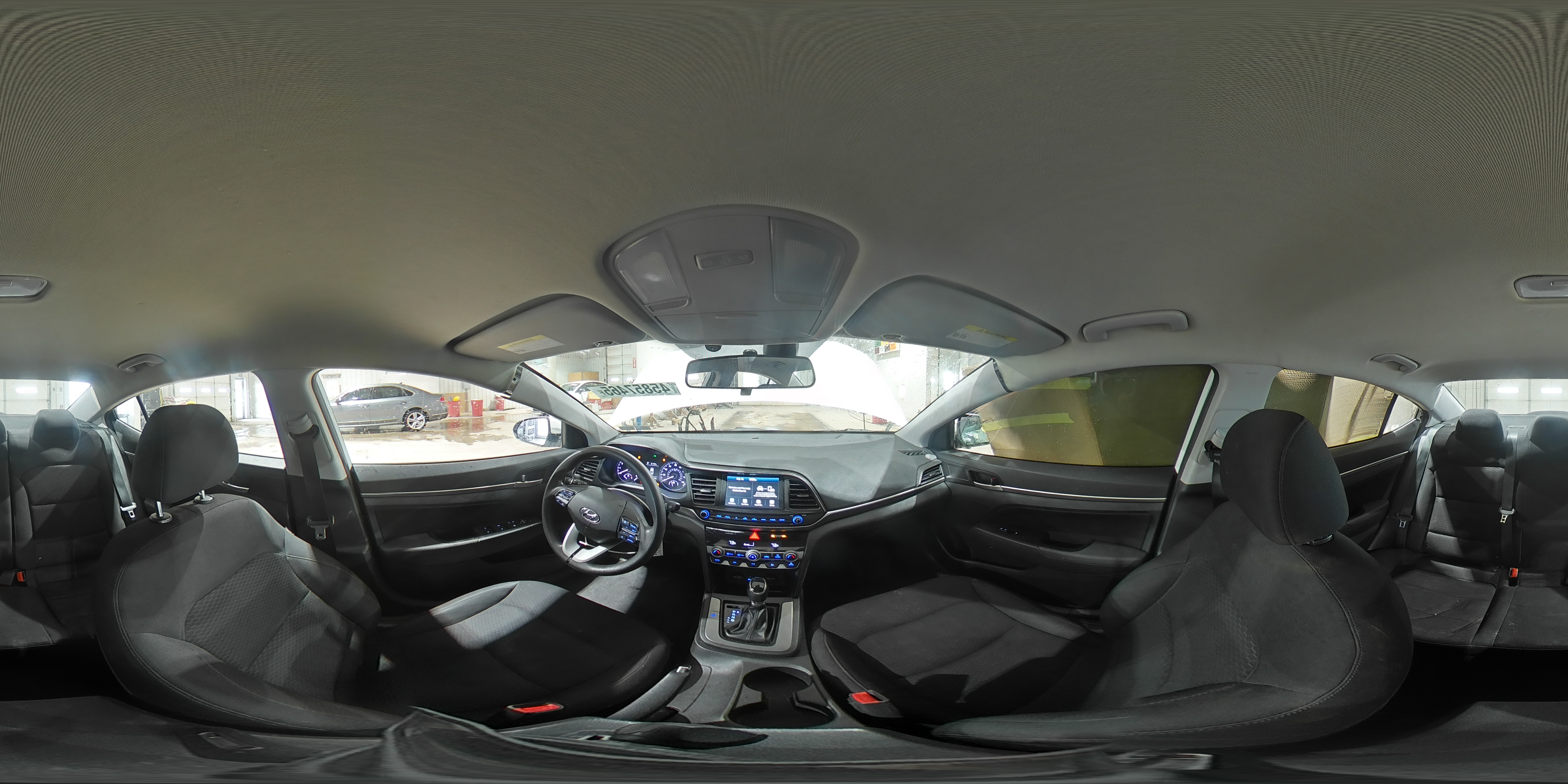 2020 Hyundai Elantra - Image 14