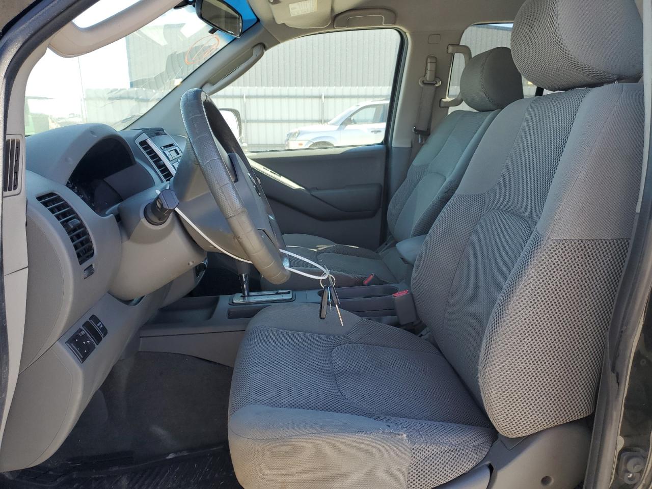 2009 Nissan Navara (Frontier) - Image 7
