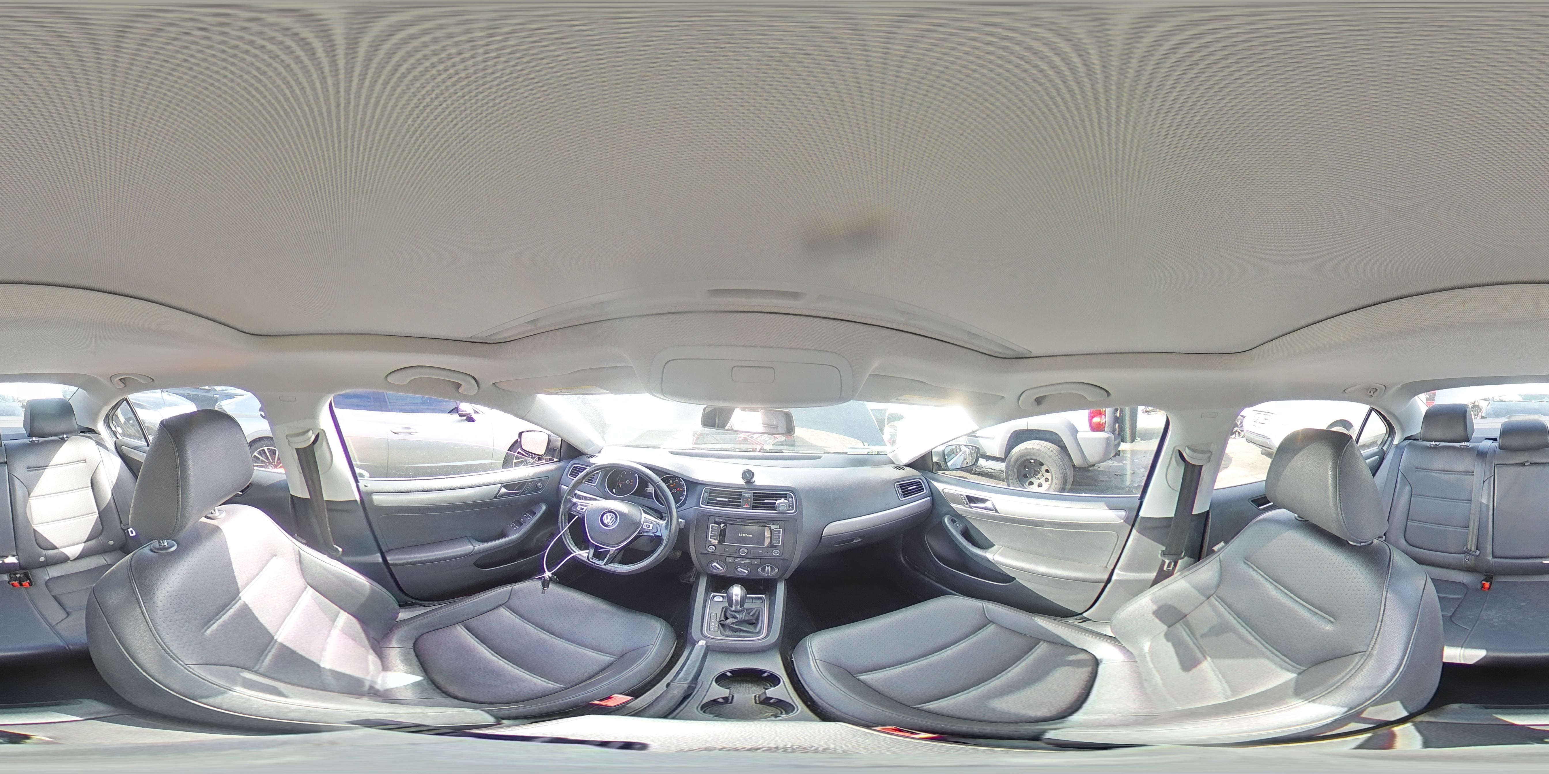 2015 Volkswagen Jetta - Image 12