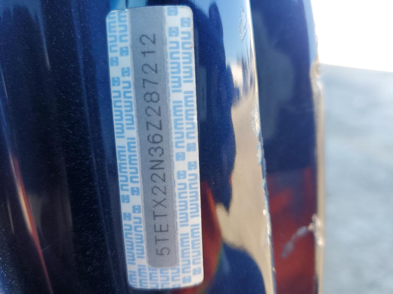 2006 Toyota Tacoma - Image 13