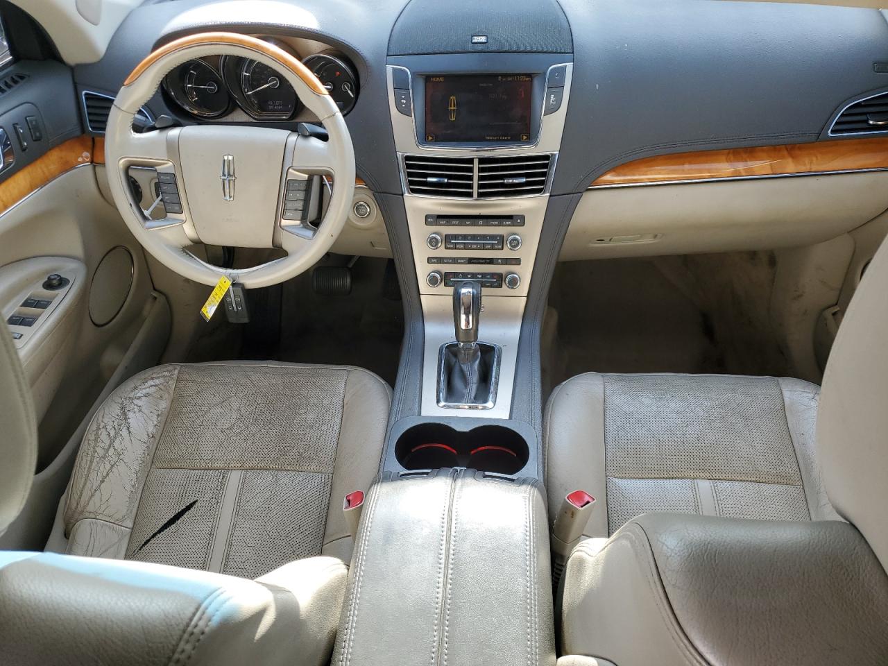 2010 Lincoln Mkt VIN: 2LMHJ5AT5ABJ20236 Lot: 42769315