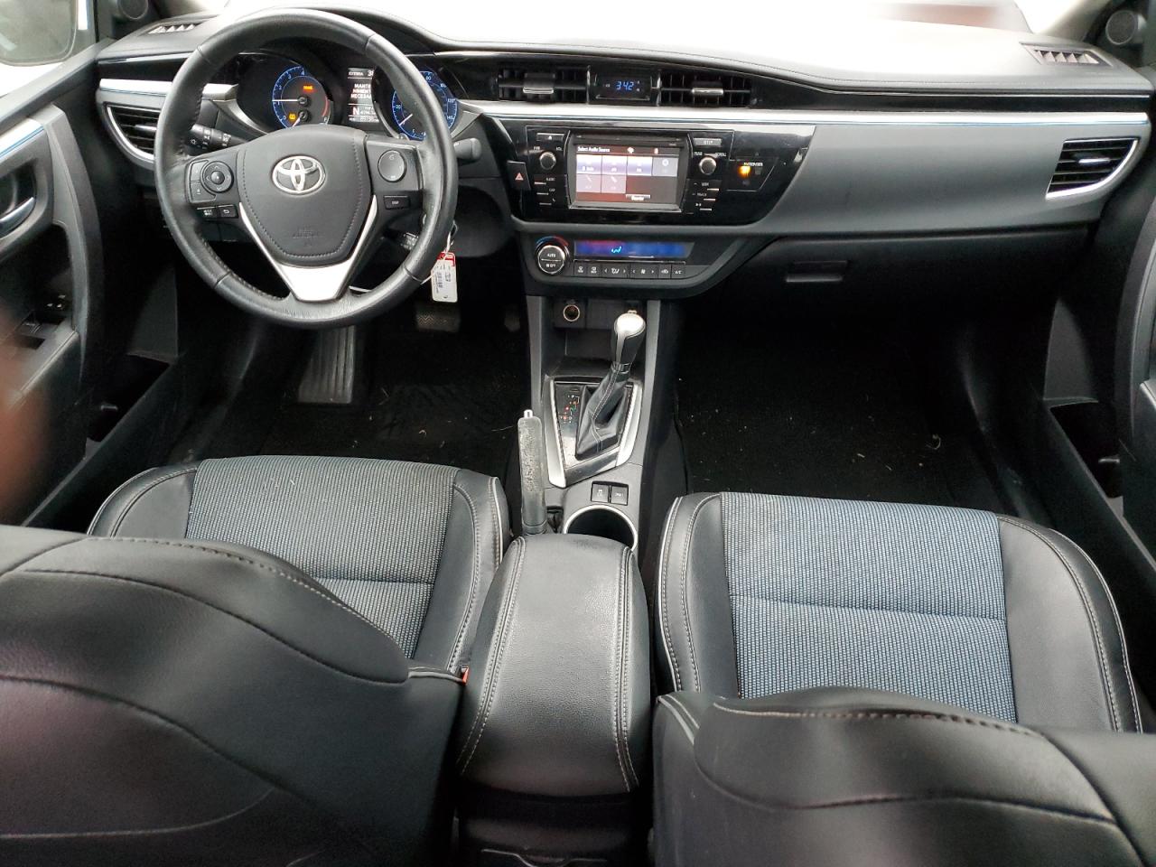 2015 Toyota Corolla - Image 8