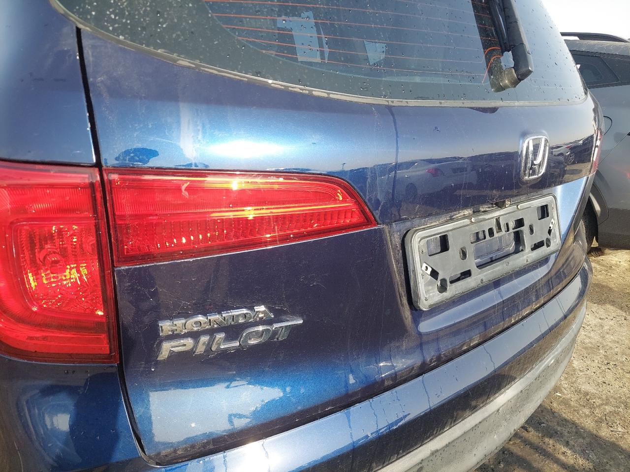 5FNYF5829HB700021 - 2017 HONDA PILOT - #44880715