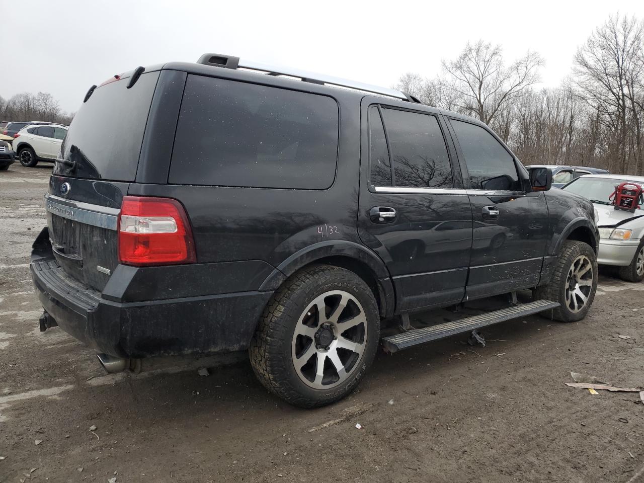 2015 Ford Expedition - Image 3