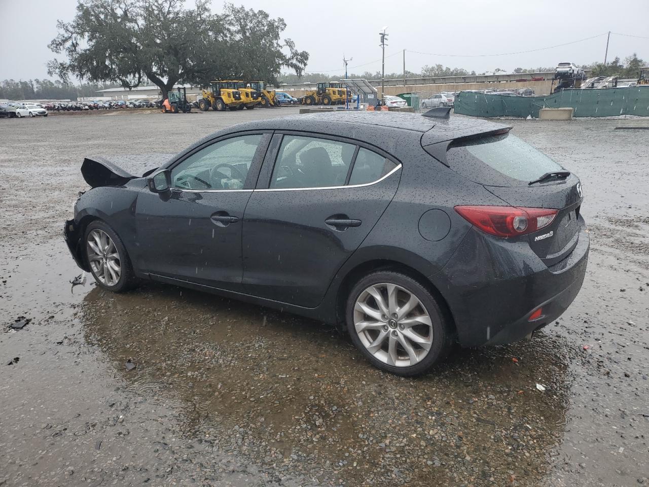 2014 Mazda 3 - Image 2