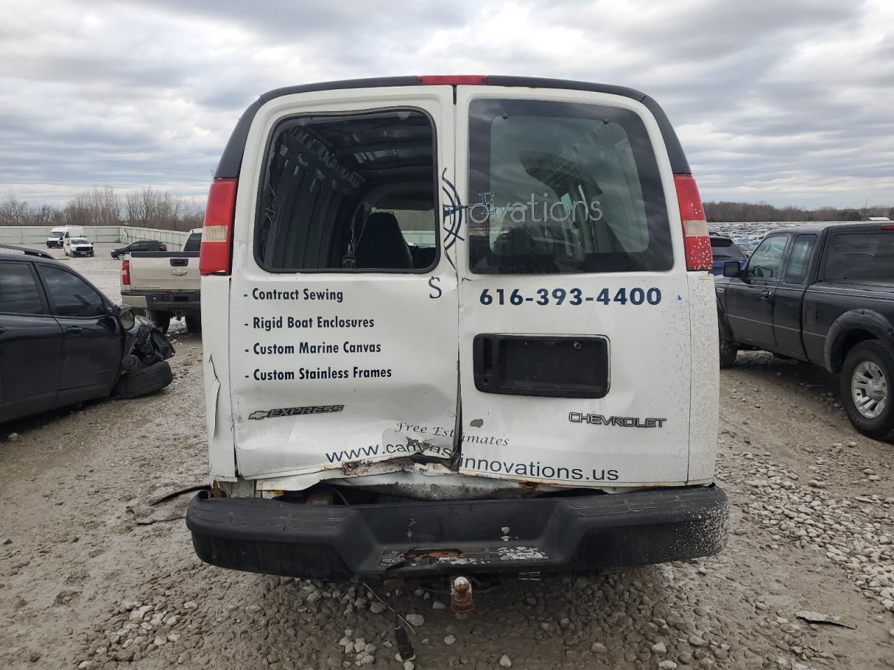 2006 Chevrolet Express - Image 6