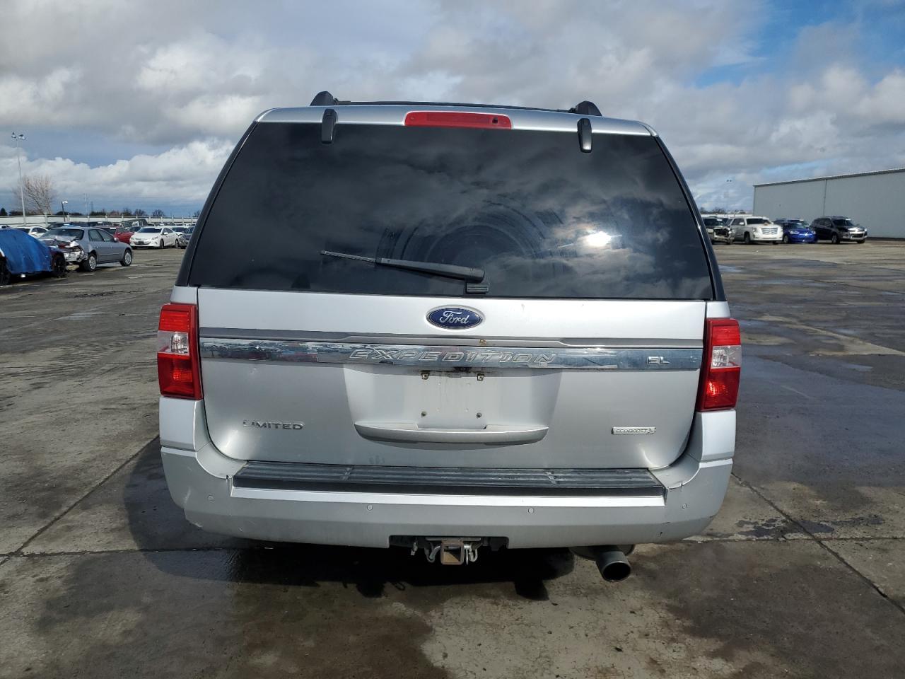 2017 Ford Expedition - Image 6