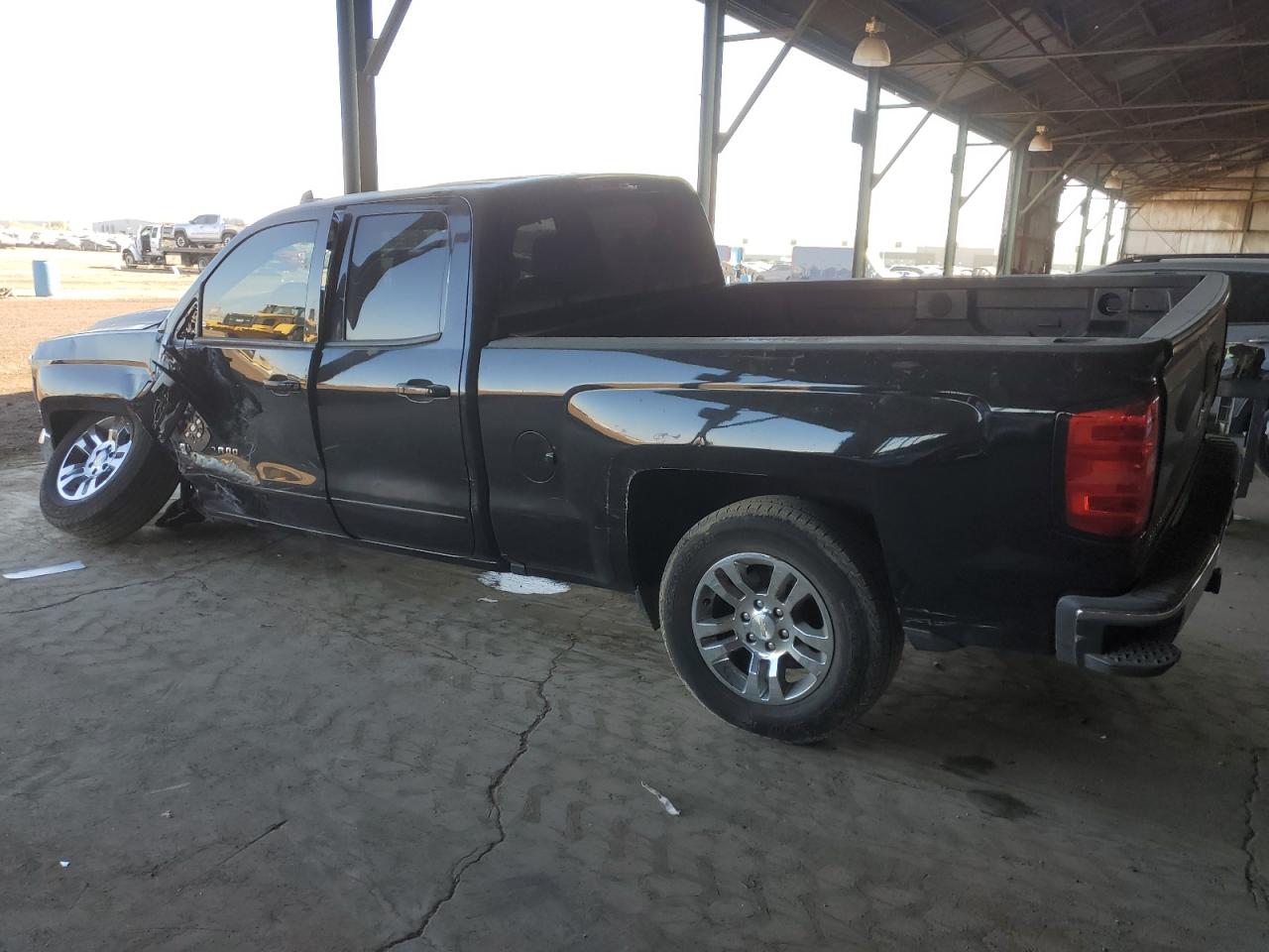 2016 Chevrolet Silverado - Image 2