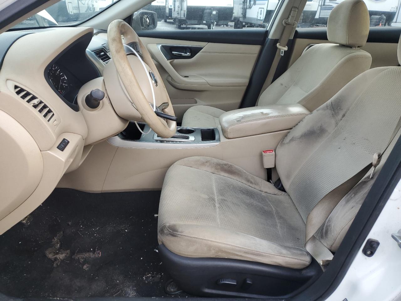 2015 Nissan Altima - Image 7