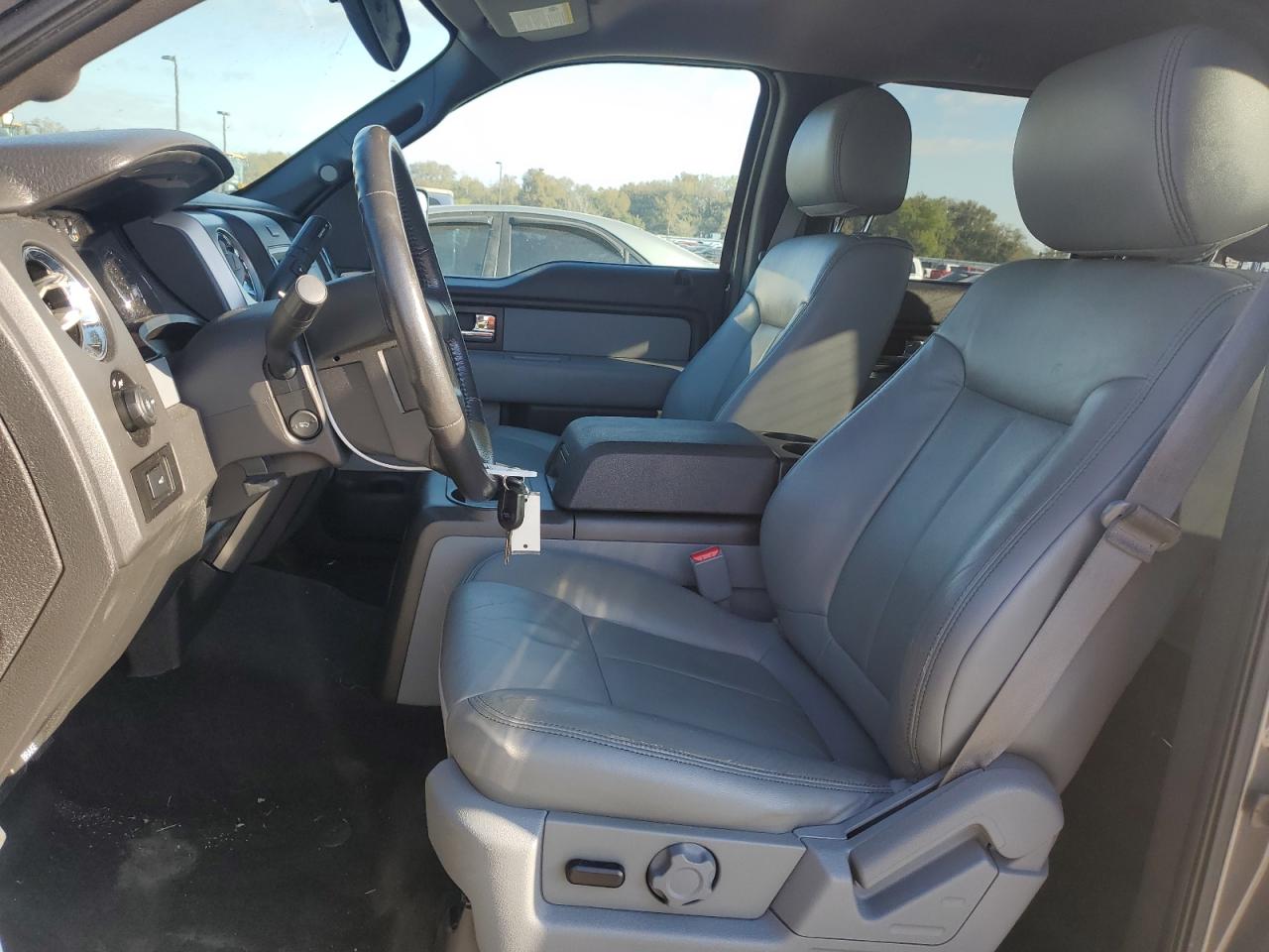 2014 Ford F-150 - Image 7