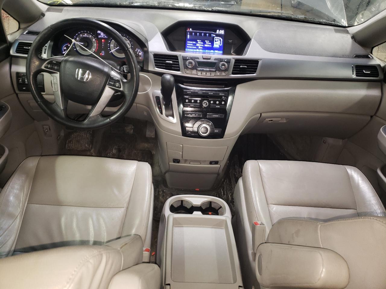 2012 Honda Odyssey - Image 8