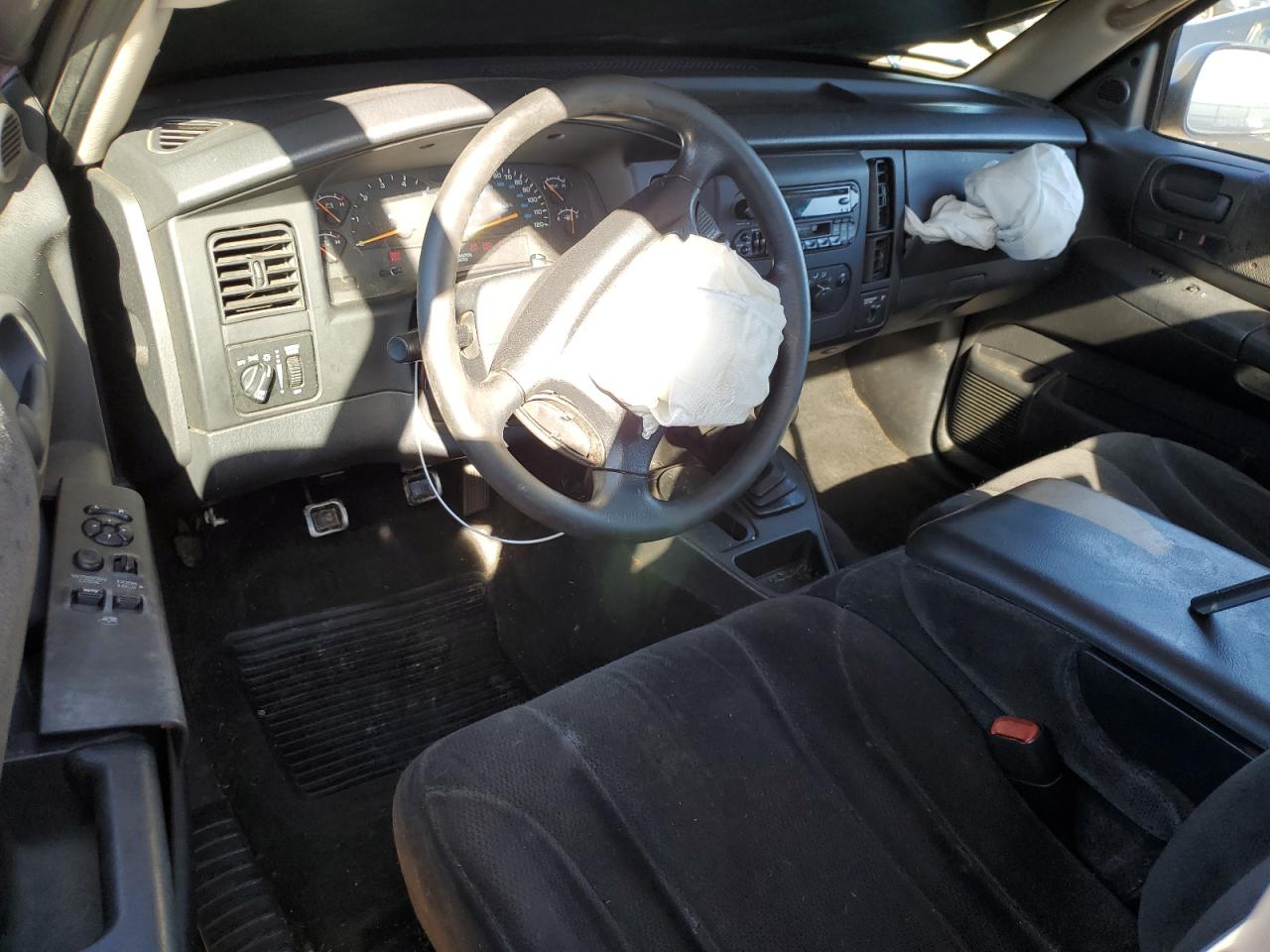 2001 Dodge Dakota - Image 8