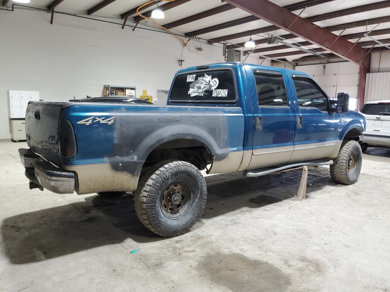 2000 Ford F250 - Image 3