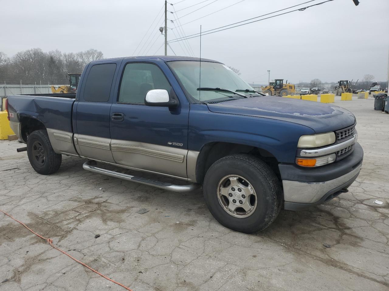 1999 Chevrolet Silverado - Image 4