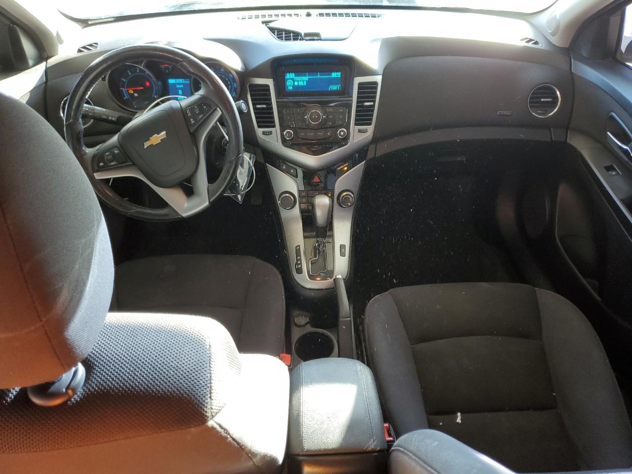 2014 Chevrolet Cruze - Image 8
