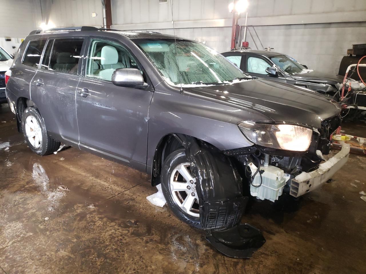 2010 Toyota Highlander - Image 4