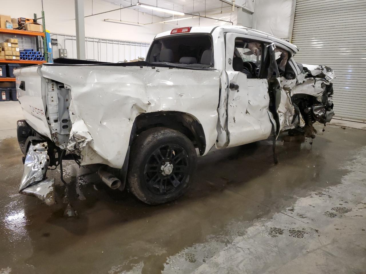 2016 Toyota Tundra - Image 3