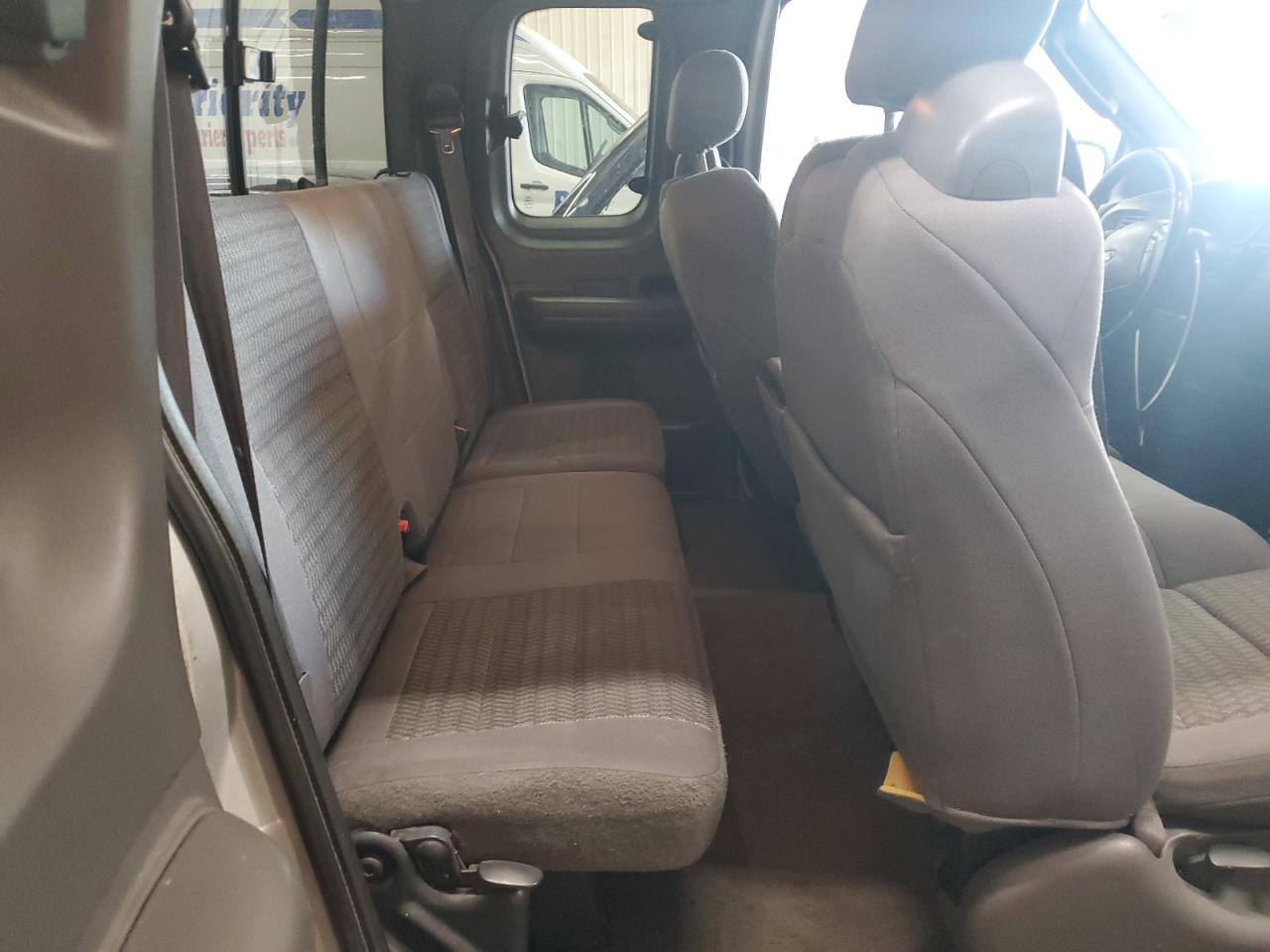 2003 Ford F150 VIN: 1FTRX18L53NB01842 Lot: 46898645