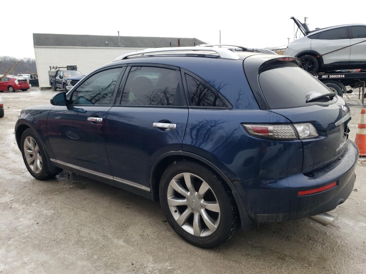 2006 Infiniti FX - Image 2