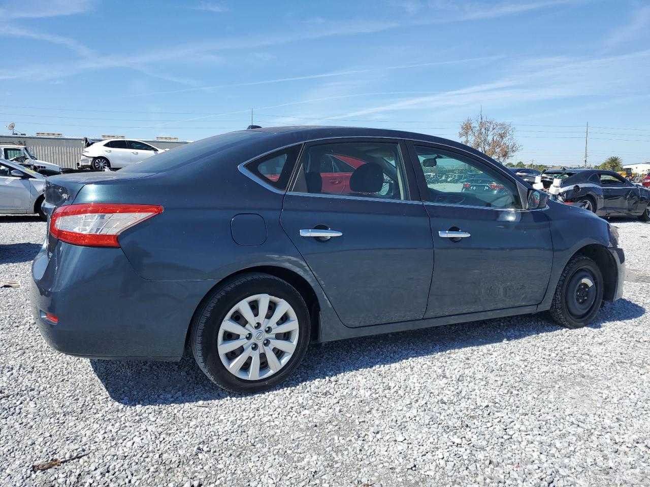 2014 Nissan Sentra - Image 3