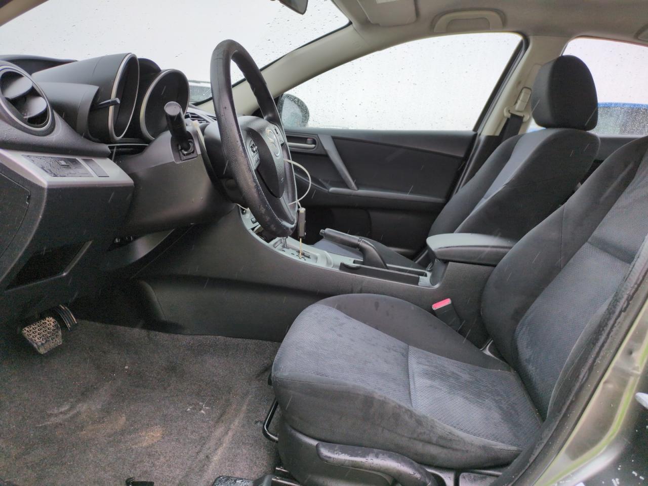 2011 Mazda 3 - Image 7