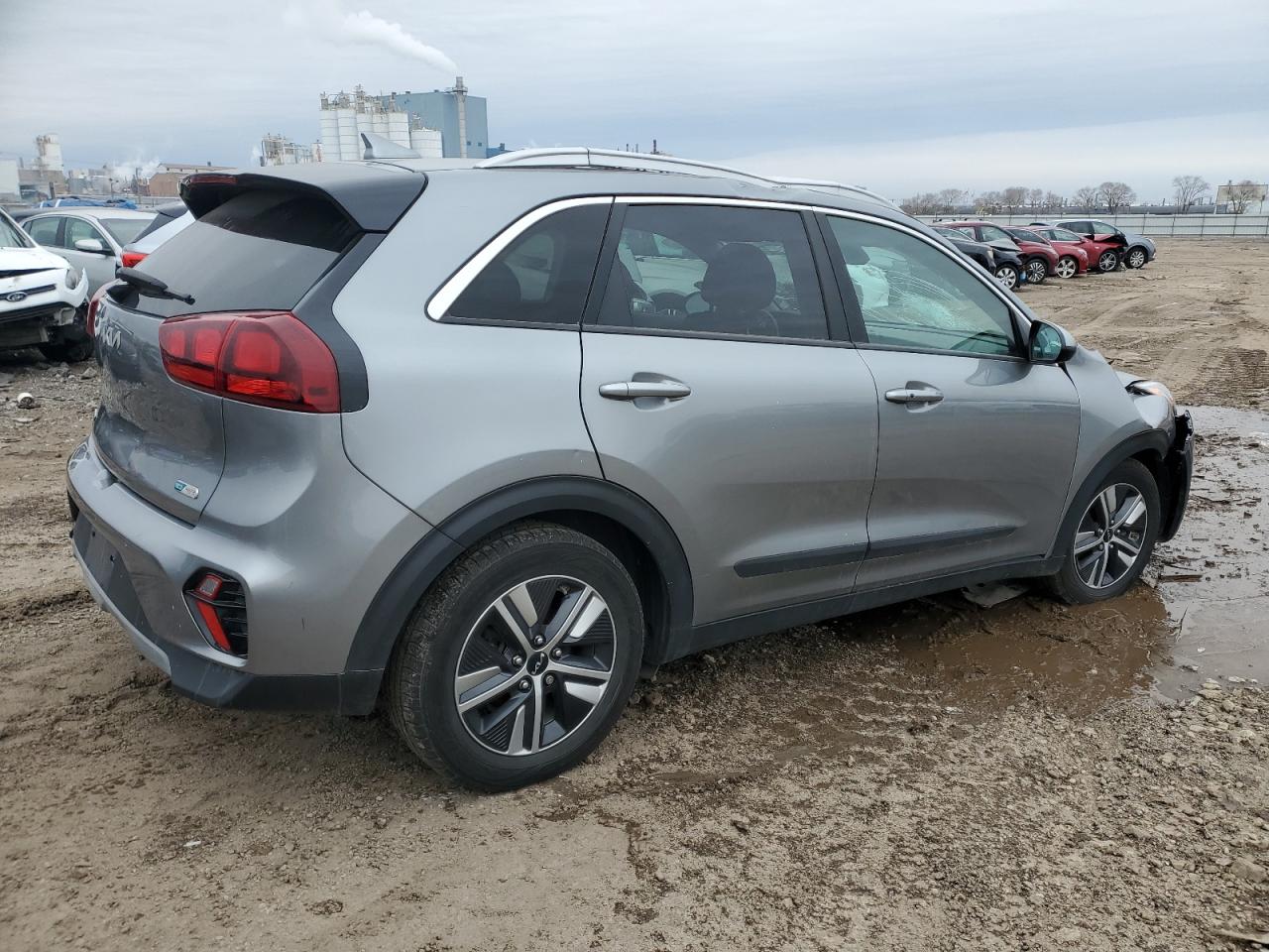 2022 Kia Niro - Image 3