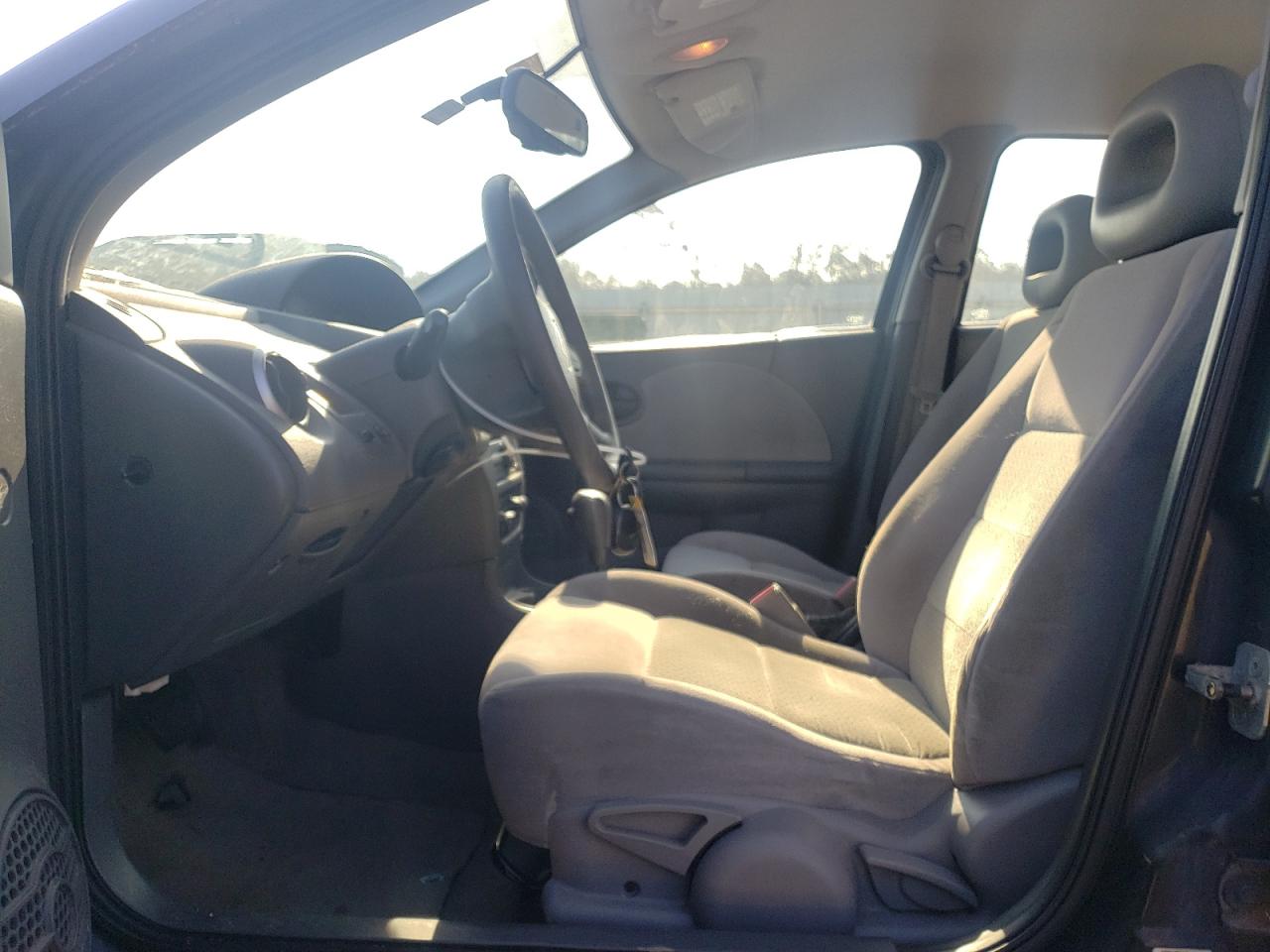 2007 Saturn ION - Image 7