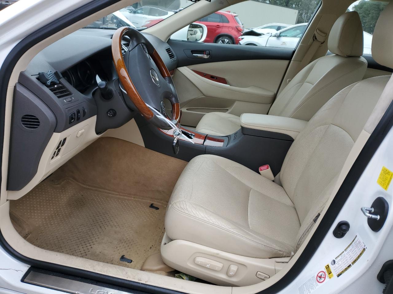 2011 Lexus ES - Image 7