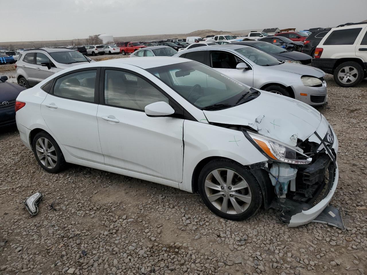 2014 Hyundai Accent - Image 4