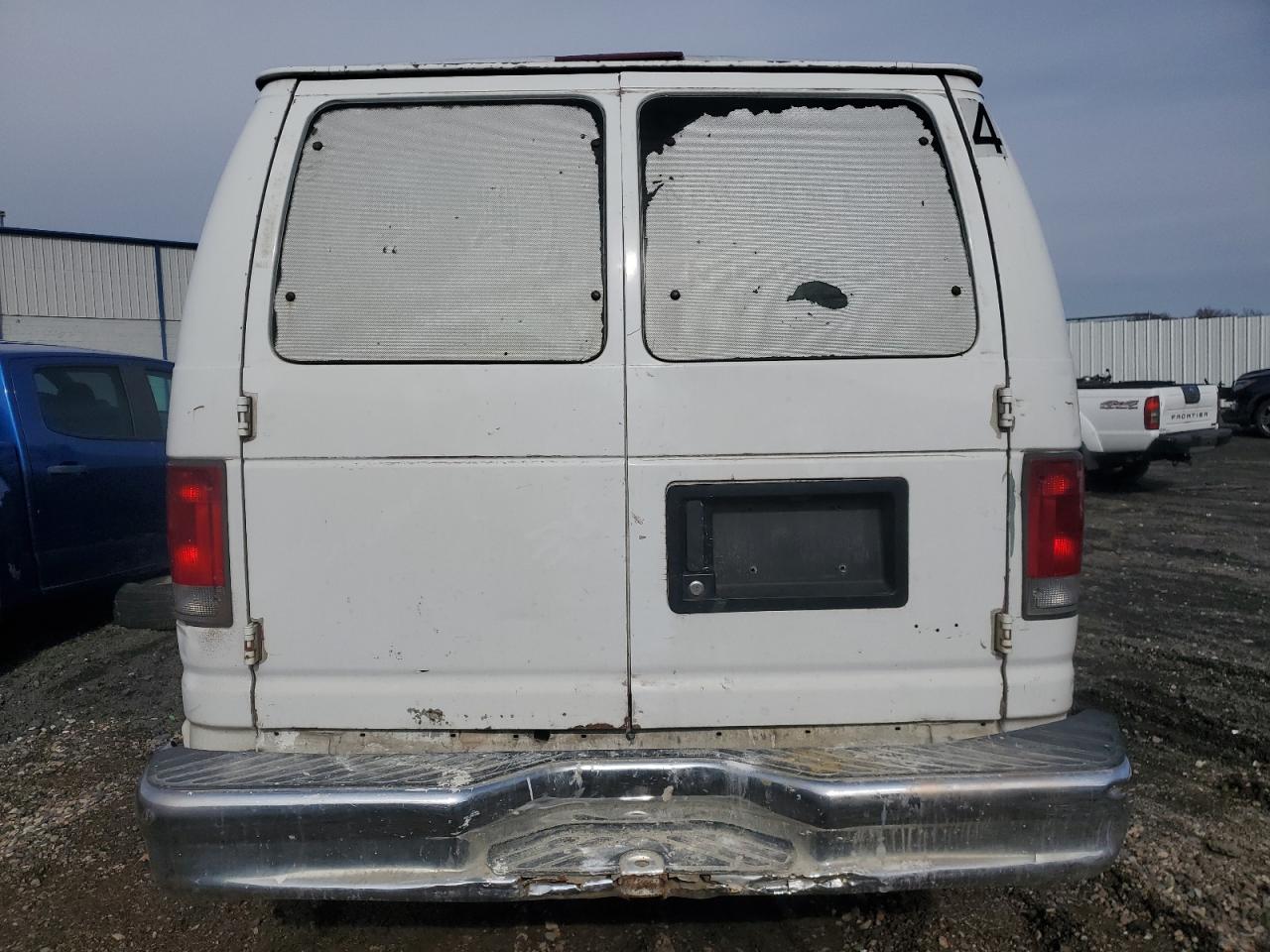 2004 Ford Econoline - Image 6
