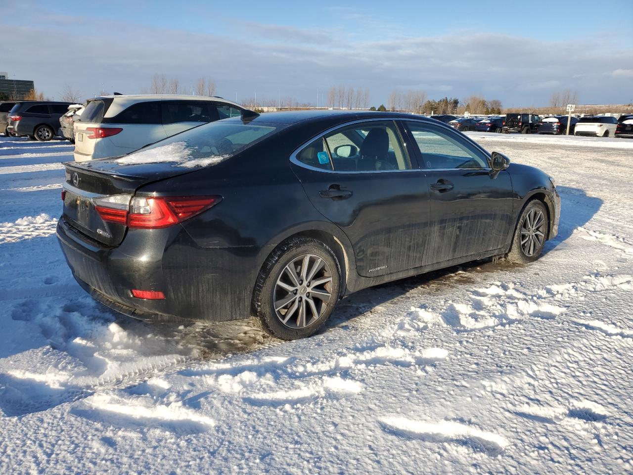 2016 Lexus ES - Image 3