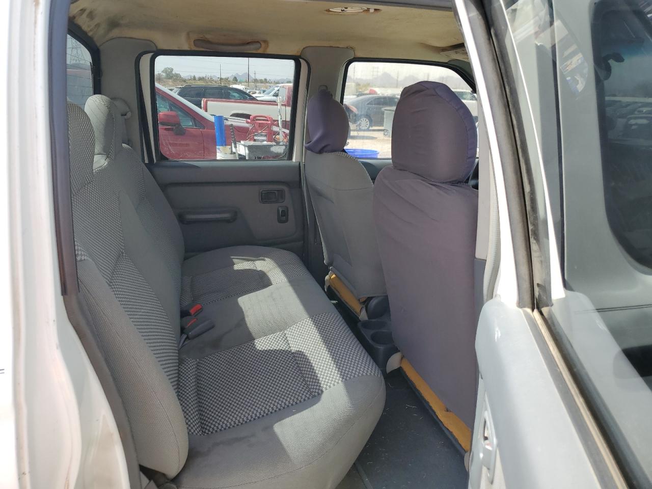2001 Nissan Navara (Frontier) - Image 10