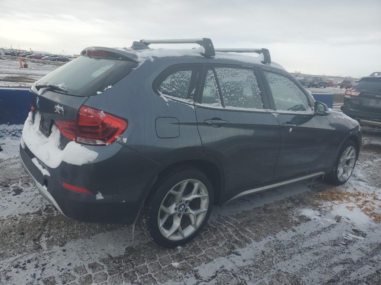 2015 BMW X1 - Image 3