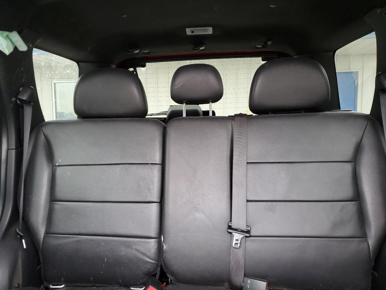 2010 Ford Escape - Image 10